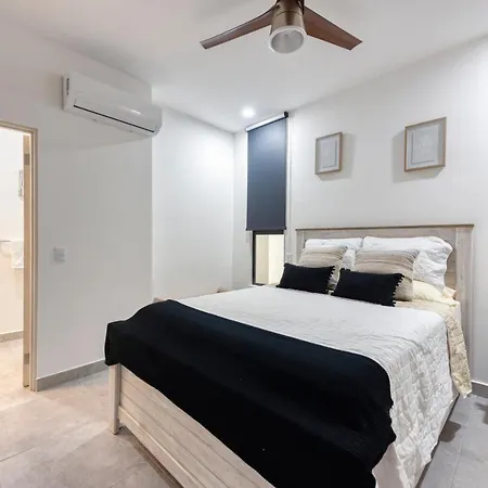 Pedregal Towers Apartment